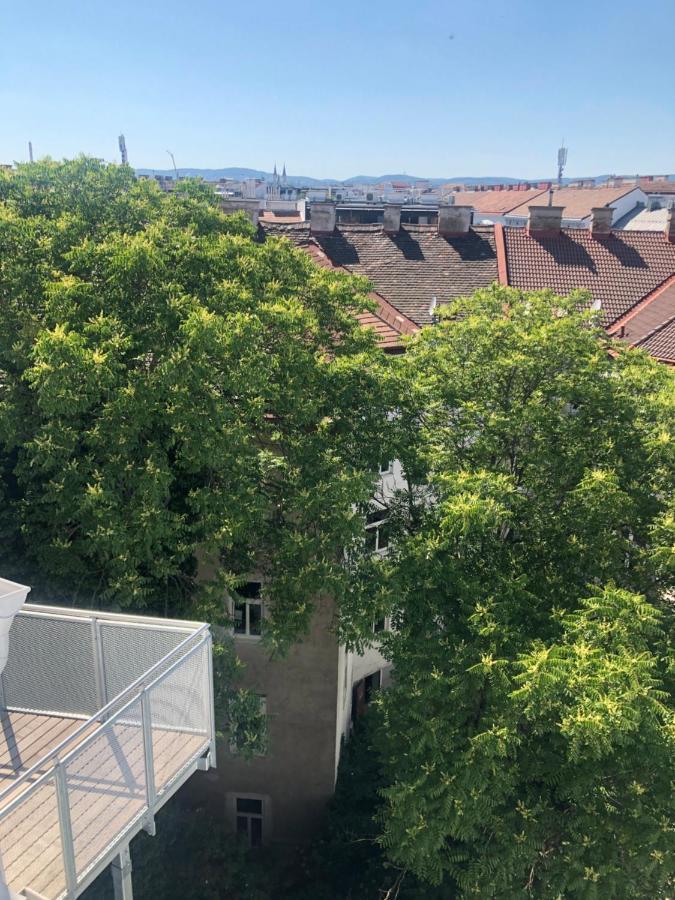 Apartmán Augartenblick Penthauscombo 15/16 - Blick Zum Riesenrad Vídeň Exteriér fotografie